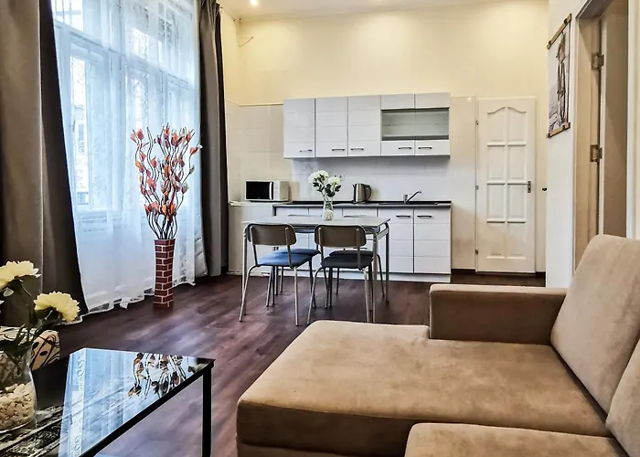 Petofi Apartment / Duplex